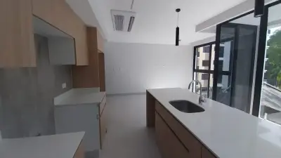Impresionante condominio en Playa Jacó con vistas a la piscina: su refugio costero perfecto 2