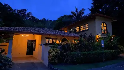 Villa de luxe de cinq chambres avec piscine près de Playa Hermosa, Puntarenas 4