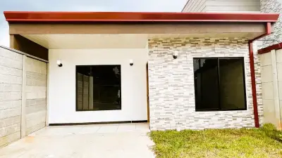 Belle Maison À Vendre À Palmares, Alajuela 2