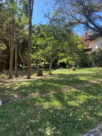 Terrain à vendre dans un condominium exclusif, Guachipelín, Escazú 2