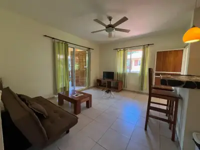 Appartements et maison avec piscine à Santa Teresa, immeuble de rapport à quelques pas de la plage 5