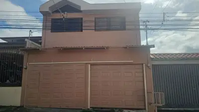 Spacieuse maison familiale de 6 chambres dans le quartier Residencial Saint Clare, Moravia