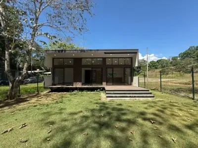 Casa Ron Ron – Projet Altos de Bejuco 1