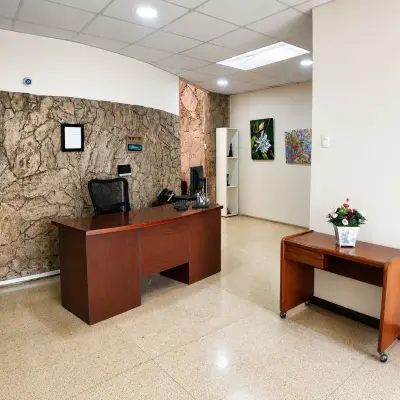 Immeuble commercial de premier choix à San José, La California - Opportunité d'investissement 2