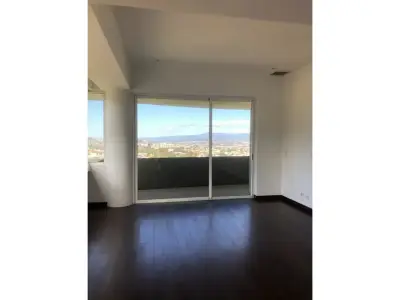 Condos Alta Pietra à Vendre à Bello Horizonte, Escazú 3