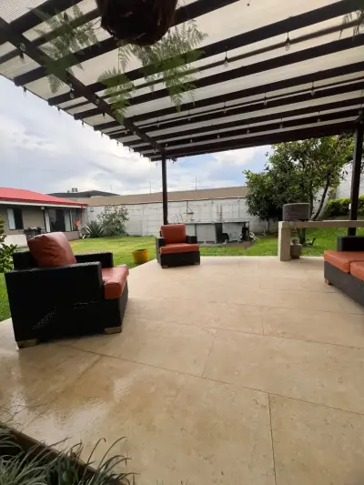 Maison moderne à La Garita – Residencial El Bosque 5