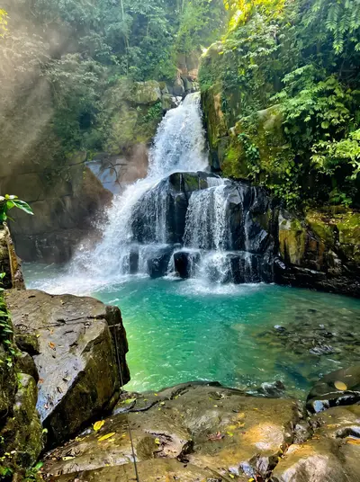 Spectaculaire Oasis Écologique avec 4 Cascades 2