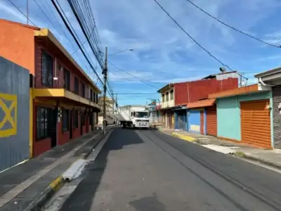 Terrain à bâtir au centre d'Alajuela 4