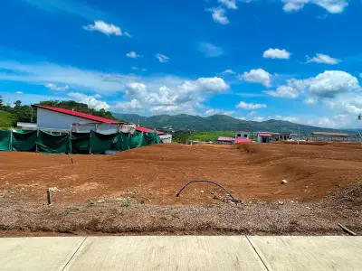 Terrain Résidentiel à Grecia, Alajuela : Potentiel pour Votre Foyer ou Investissement 4