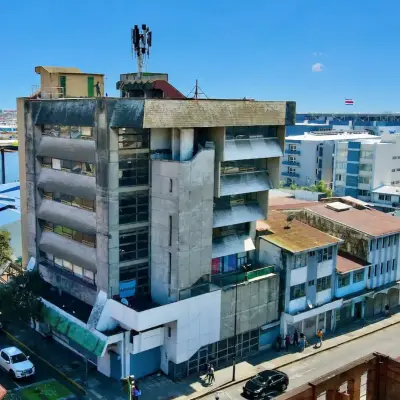 À VENDRE / Immeuble de 7 étages avec emplacement privilégié au cœur de San José 4