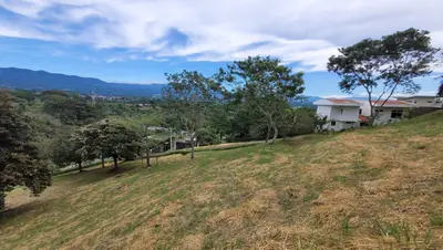Terrain à vendre à Naranjo 3