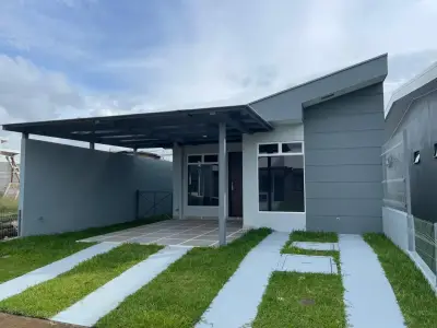 Maison moderne à vendre à Grecia, Alajuela 4