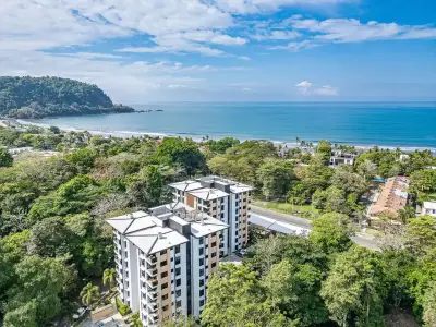 Condo 1302 Torres del Mar : 2 chambres, à quelques pas de la plage, design moderne 1