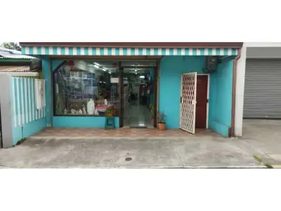 Immeuble commercial au centre-ville d'Escazú 1