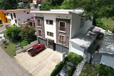 Immeuble à vendre à Punta Leona 1
