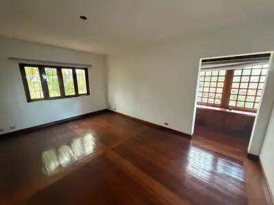 À LOUER : Spacieux appartement à Bello Horizonte 5