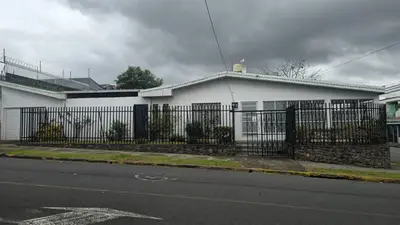 Charmante maison de 3 chambres à Desamparados, San José avec patio et jardin 2