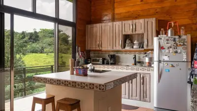 À Vendre – Propriété exclusive avec vue panoramique et potentiel commercial à Coronado 4