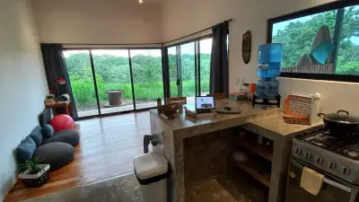 Maison d'une chambre et opportunité de développement à 6 minutes de Santa Teresa 5