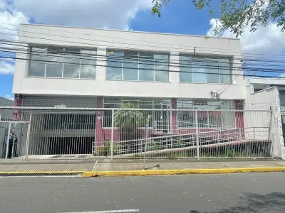 Alquiler Edificio oficina en Sabana Este 1