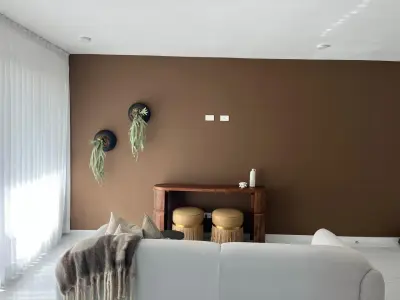 New Apartment in a Tower, Close to Everything, With Forest and Central Valley Views. 4