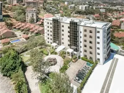 Appartement à Escazú 1