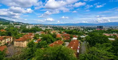 3-Bedroom Penthouse with Panoramic Views in Escazú 2