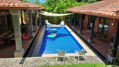 Villa de luxe de cinq chambres avec piscine près de Playa Hermosa, Puntarenas 1