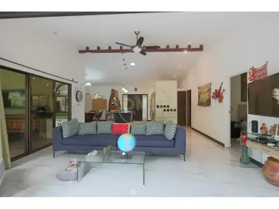 Maison individuelle à vendre à Ciudad Colón 3