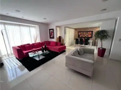 Superbe Condominium à Vendre à Santa Ana Centro 1