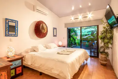Budha Casa, votre hôtel et locaux commerciaux au cœur de l'avenue principale de Jacó 4
