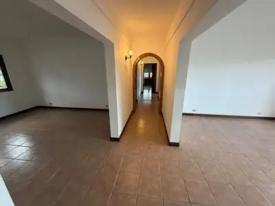 À LOUER : Spacieux appartement à Bello Horizonte 2