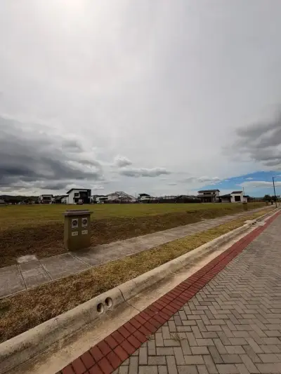 Terrain à vendre à <a href="/fr-ca/buy/alajuela/la-guacima">La Guácima</a>, Alajuela - Communauté de Hacienda Los Reyes 3