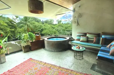 Incroyable opportunité d'investissement commercial dans un emplacement de choix au centre de Santa Teresa 2