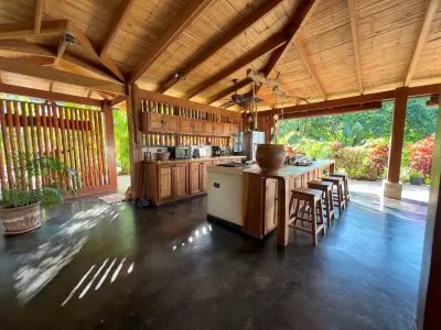 Domaine de luxe dans les collines de Santa Teresa : 3 villas, 1 maison, terrasse de yoga, 3 piscines – Vues sur l'océan et la jungle 3