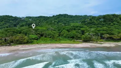 Propriété exclusive sur la plage à Playa Hermosa, Costa Rica – prête pour une villa de luxe ou un hôtel-boutique, avec accès direct à la plage et permis en règle. 1