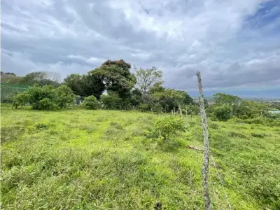 À Vendre : Magnifique domaine de 1,12 hectare à Santa Cecilia de San Isidro de Heredia, rue Caricias. 5