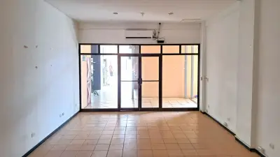 Espace bureau/commercial polyvalent à vendre à Plaza Coral, Jacó 2