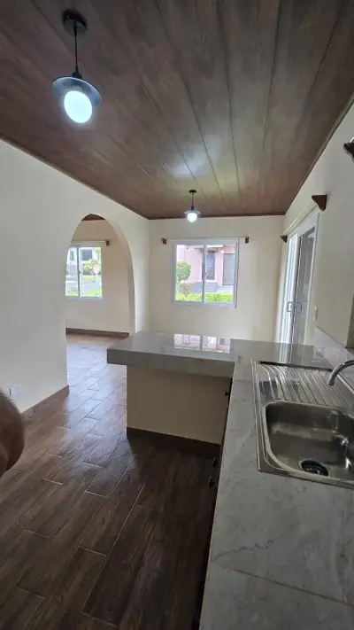 Rental in Grecia 4