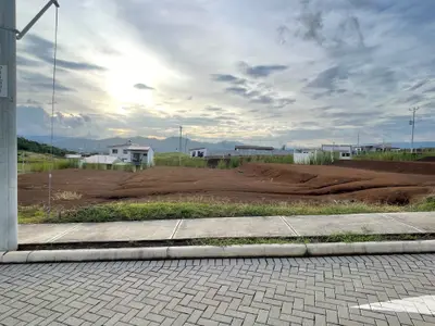Lot for Sale in Grecia 3