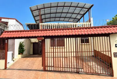 FOR SALE / Spacious Residence with Additional Income Potential in La Uruca, San José