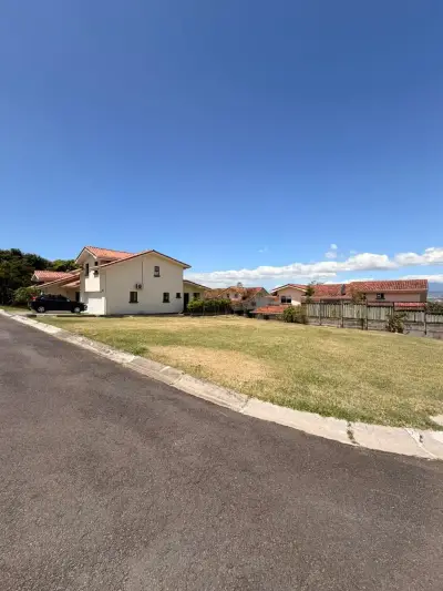 Dernier Lot Disponible Au Condominium Las Pampas – Piedades, Santa Ana 1