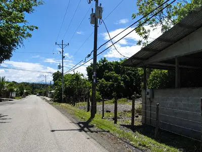 Plus d'un hectare à vendre à Parrita – Idéal pour le développement résidentiel 1