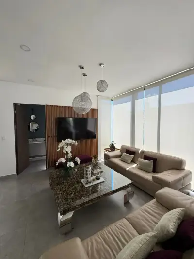 Maison À VENDRE dans un condominium exclusif situé à Santa Ana, Pozos. 📍Condominium Bulevar Santa Ana 2