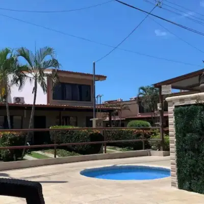 Appartement abordable à Jacó dans une communauté sécurisée et fermée - Investissement idéal au Costa Rica 1