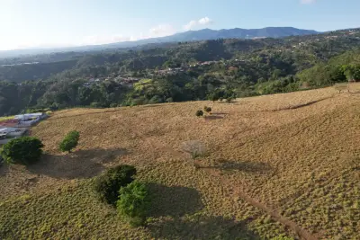 Opportunité! La Pradera de los Angeles 5