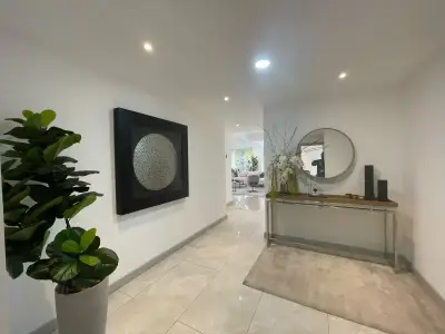 Luxury 3-Bedroom Apartment in a Secure Escazú Community 2