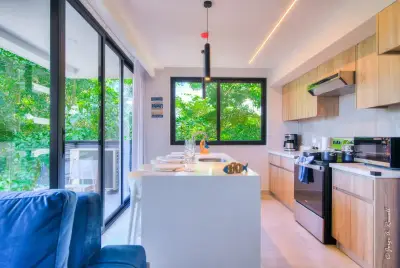 Condo 2 chambres clé en main à Jaco, revenu Airbnb prouvé, près de la plage 2