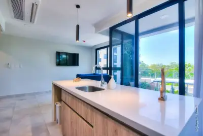 Condo 2 chambres clé en main à Jaco, revenu Airbnb prouvé, près de la plage 4