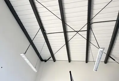Modern Commercial Space with High Visibility and Street Access in Jaco 5